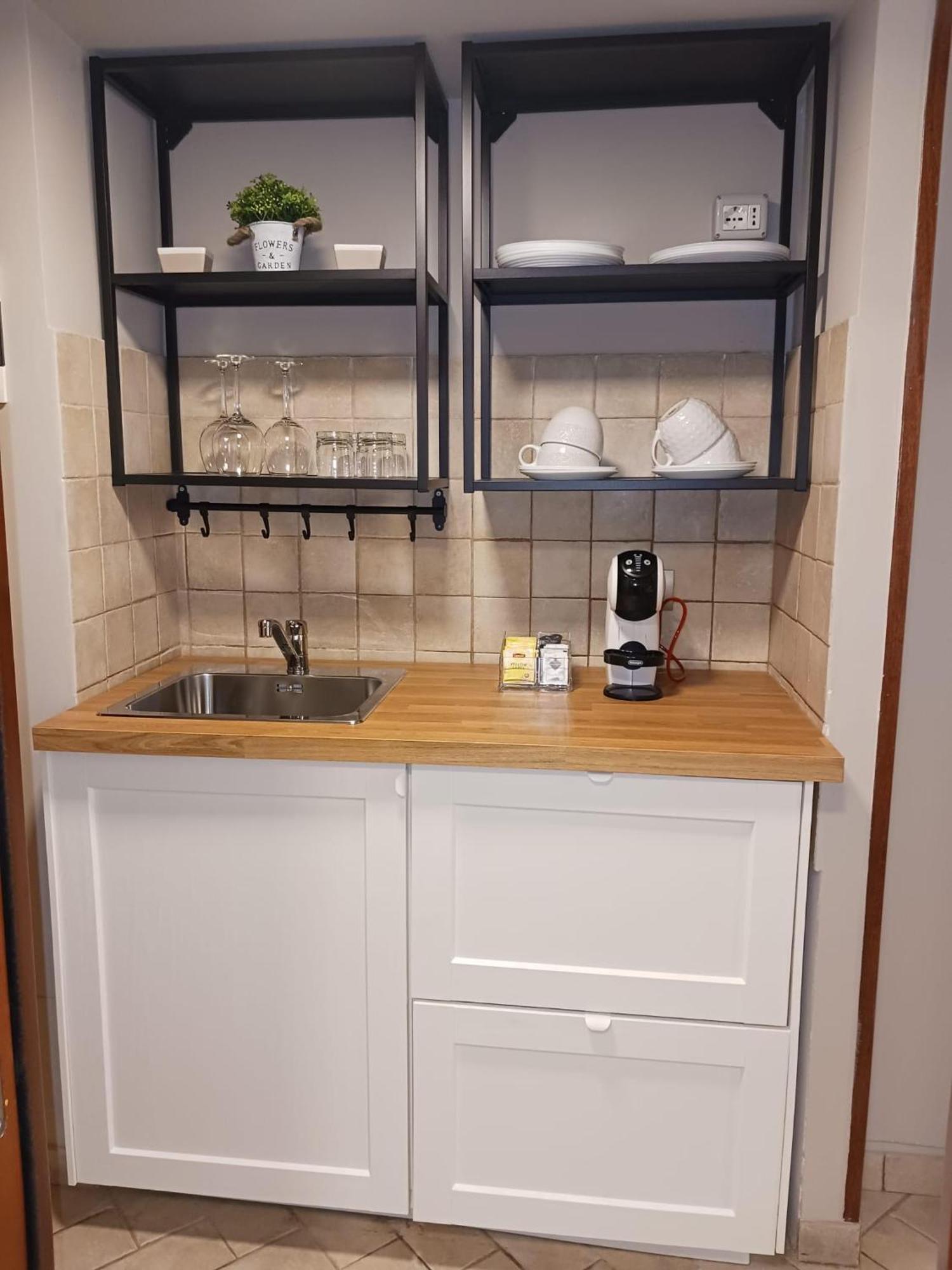 Lux Apartment Colosseo Rome Bagian luar foto