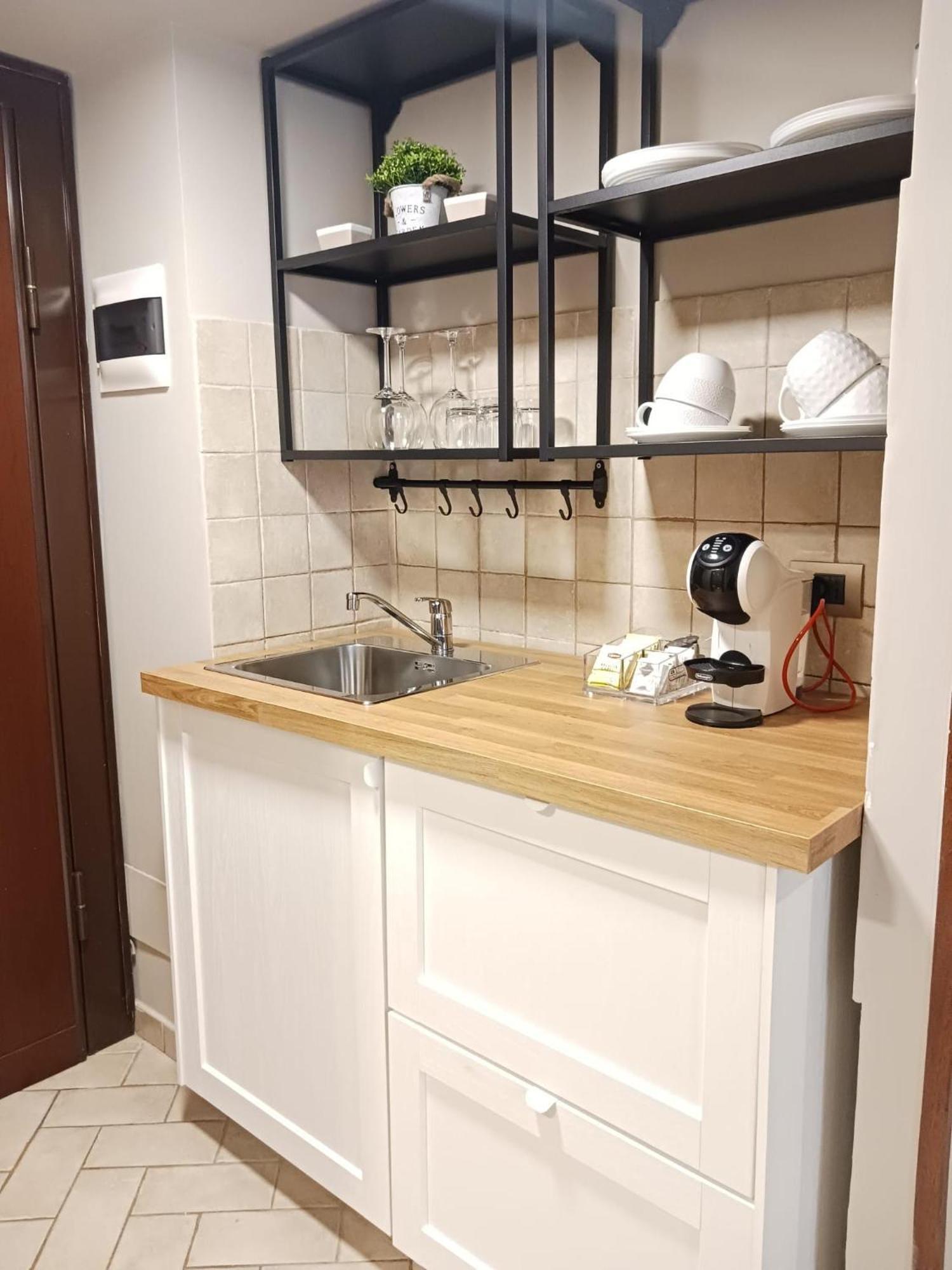 Lux Apartment Colosseo Rome Bagian luar foto
